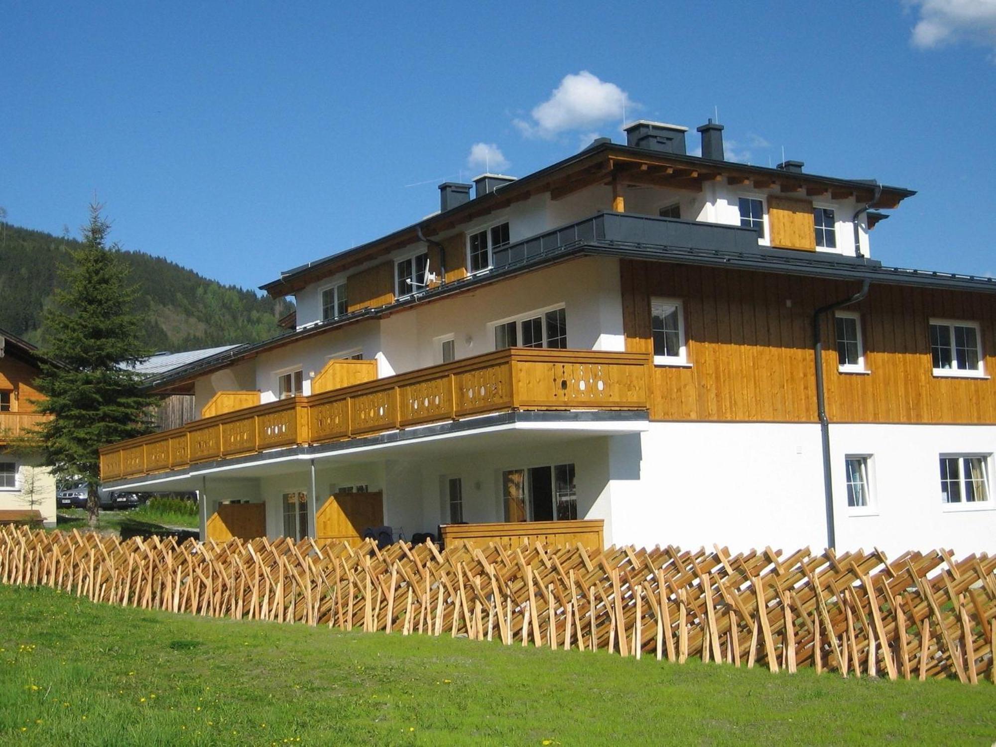 Apartment In Kaprun Near Ski Lift Екстер'єр фото